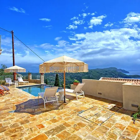 Villa Thea Mare Levantes By Posarellivillas *