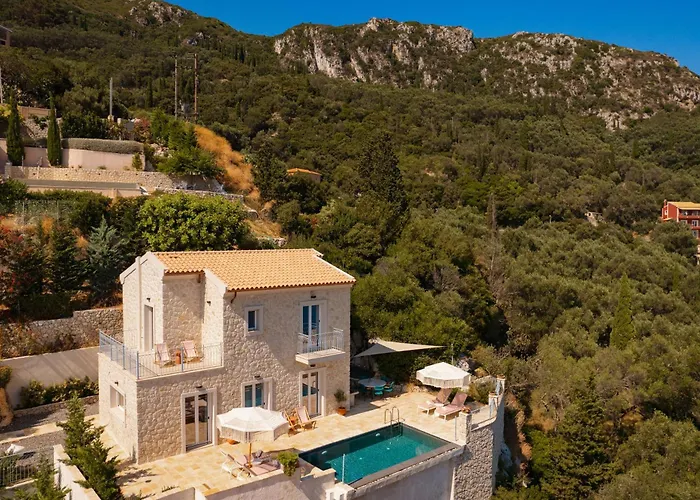 Vila Thea Mare Levantes By Posarellivillas