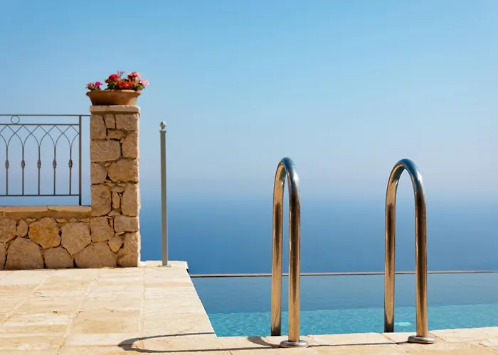 Thea Mare Levantes By Posarellivillas Vila *